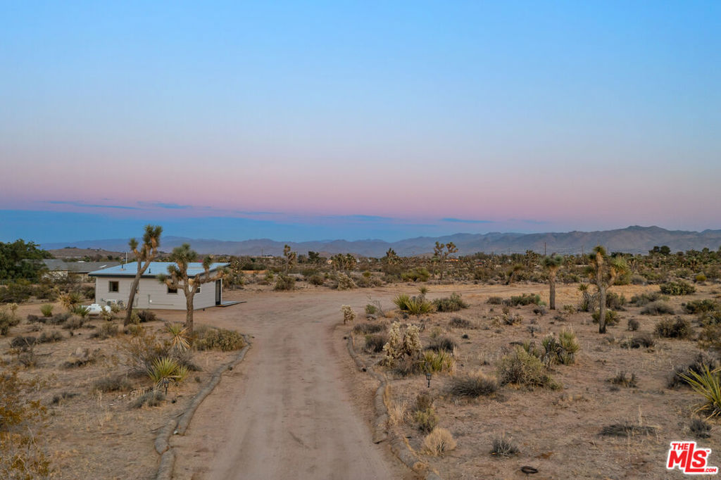 MLS #25612837 image #2