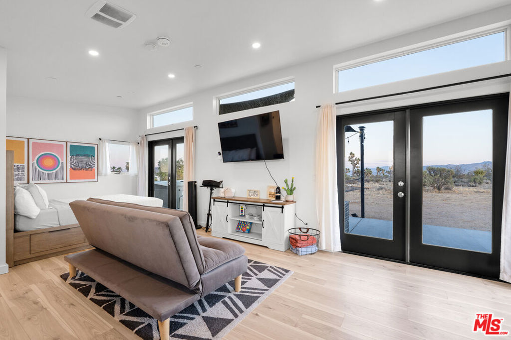 MLS #25612837 image #7