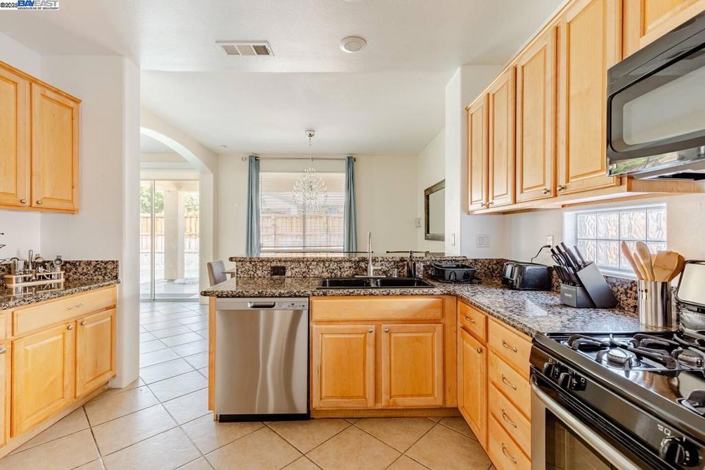 MLS #41107561 image #9