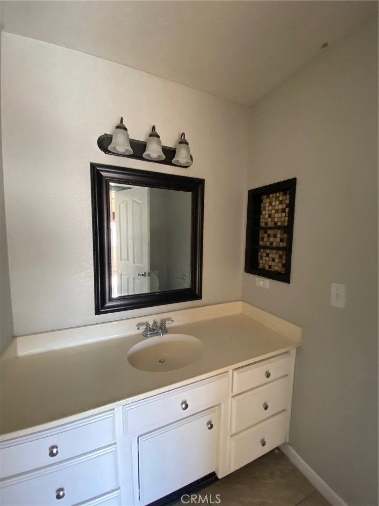 MLS #CV24226398 image #4