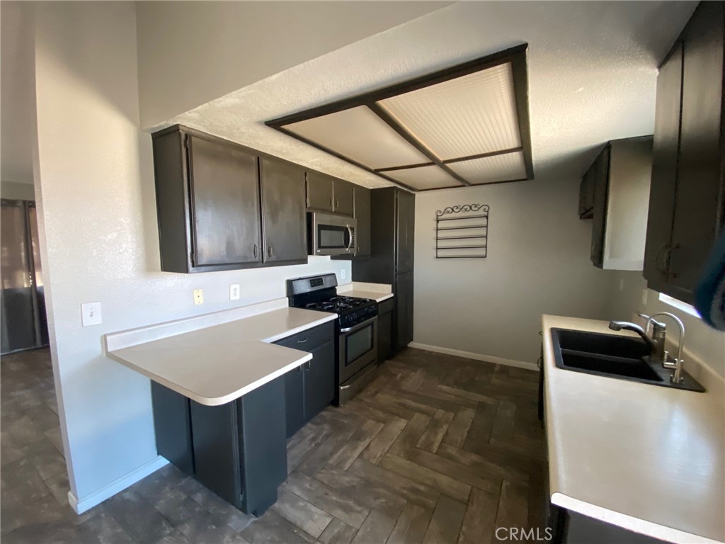 MLS #CV24226398 image #9