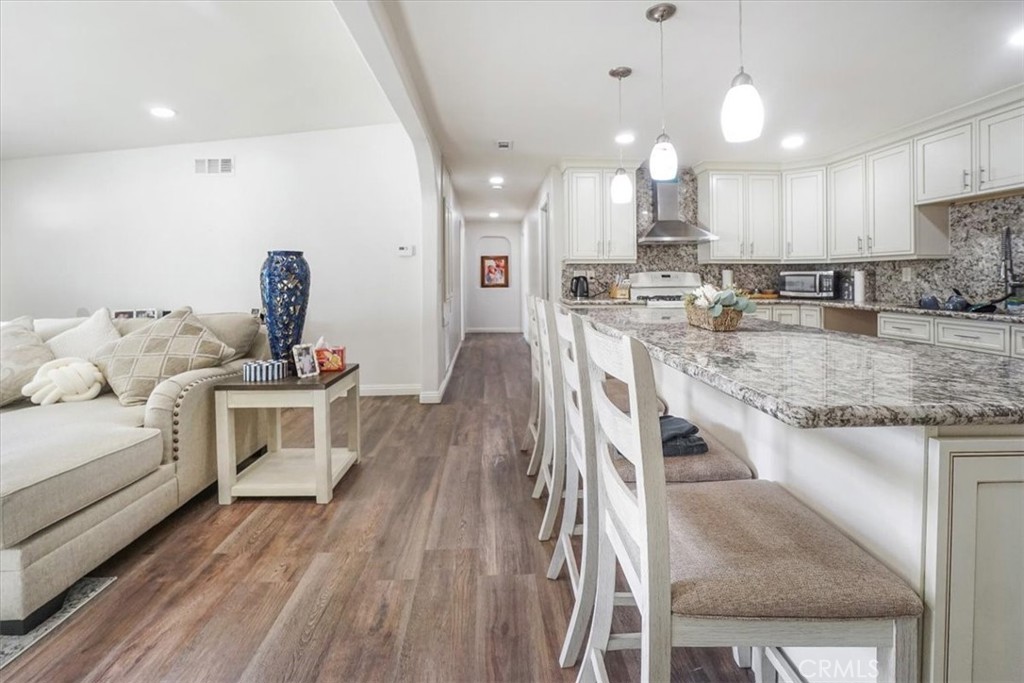 MLS #CV24235957 image #5