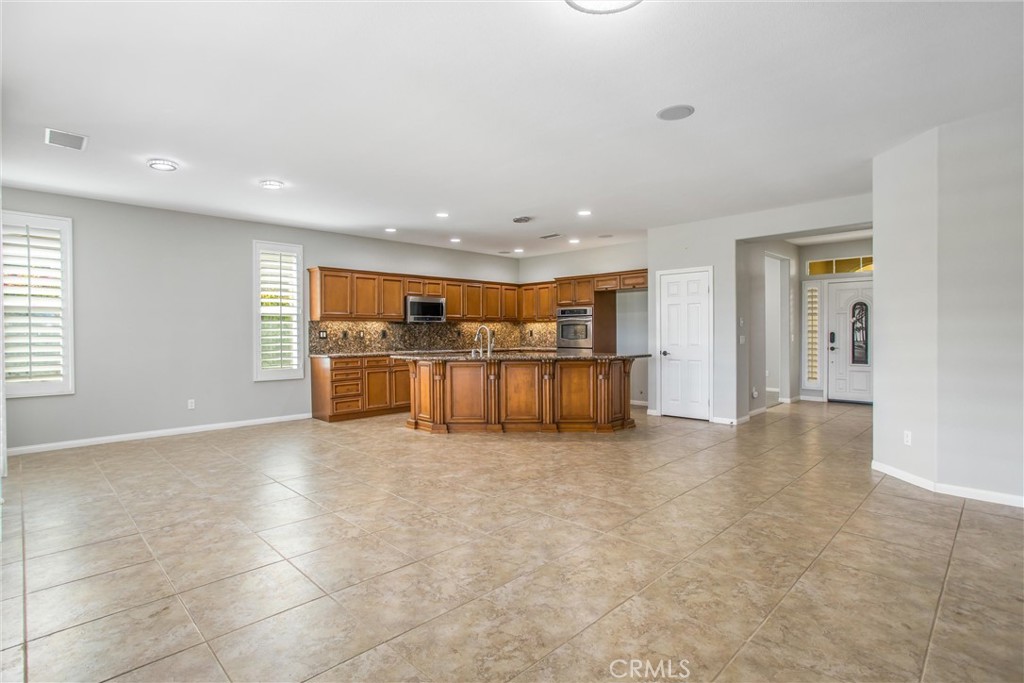 MLS #CV25036963 image #8