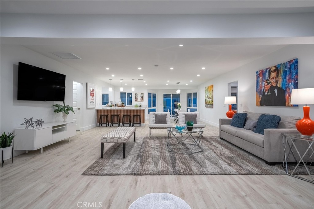 MLS #CV25071227 image #11