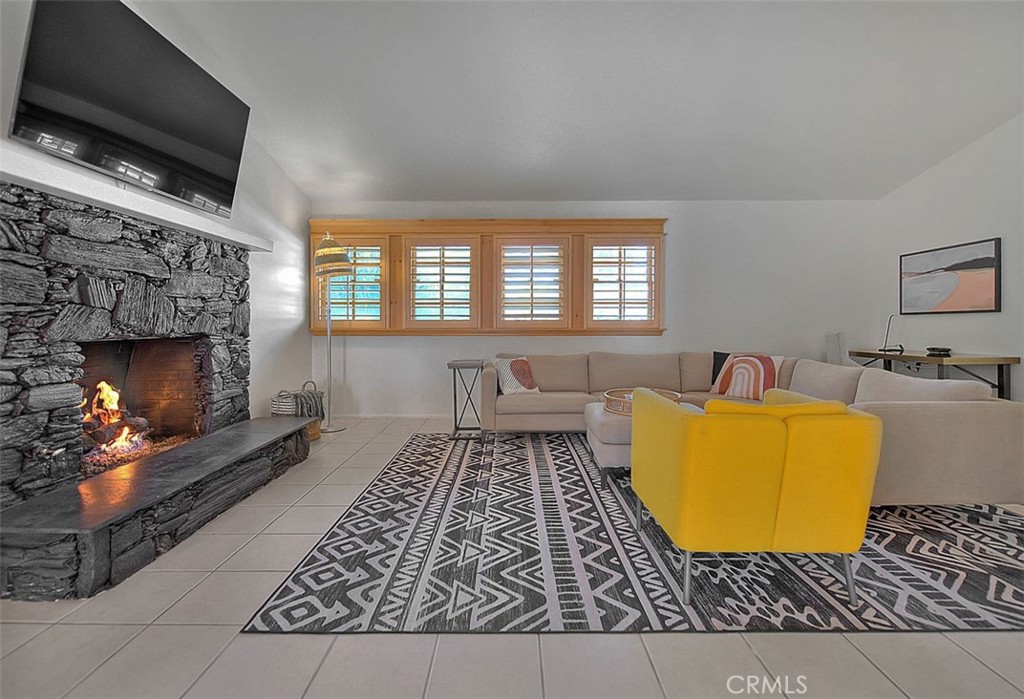 MLS #CV25075321 image #19