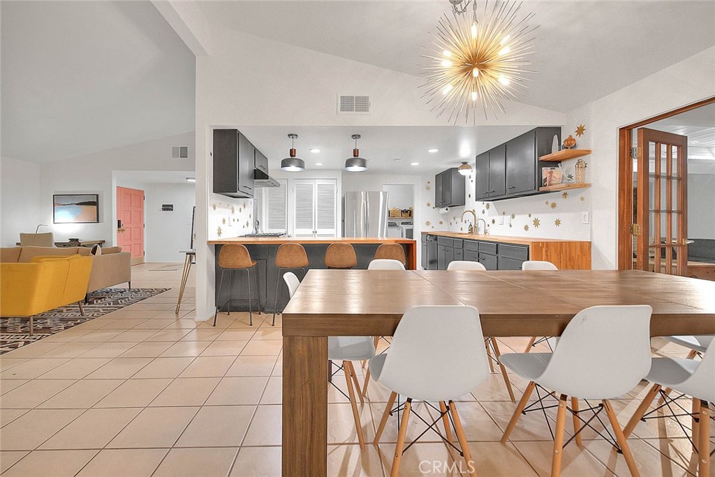 MLS #CV25075321 image #23