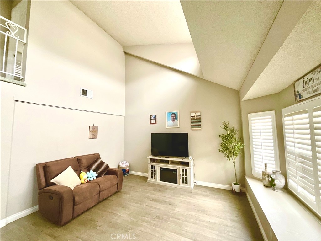 MLS #CV25089238 image #21