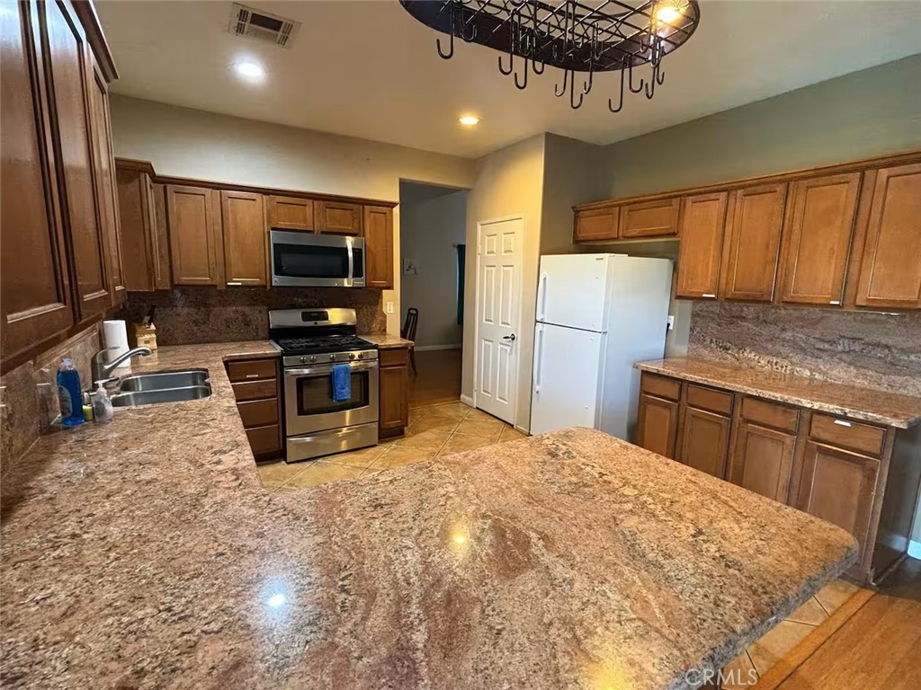 MLS #CV25094244 image #9