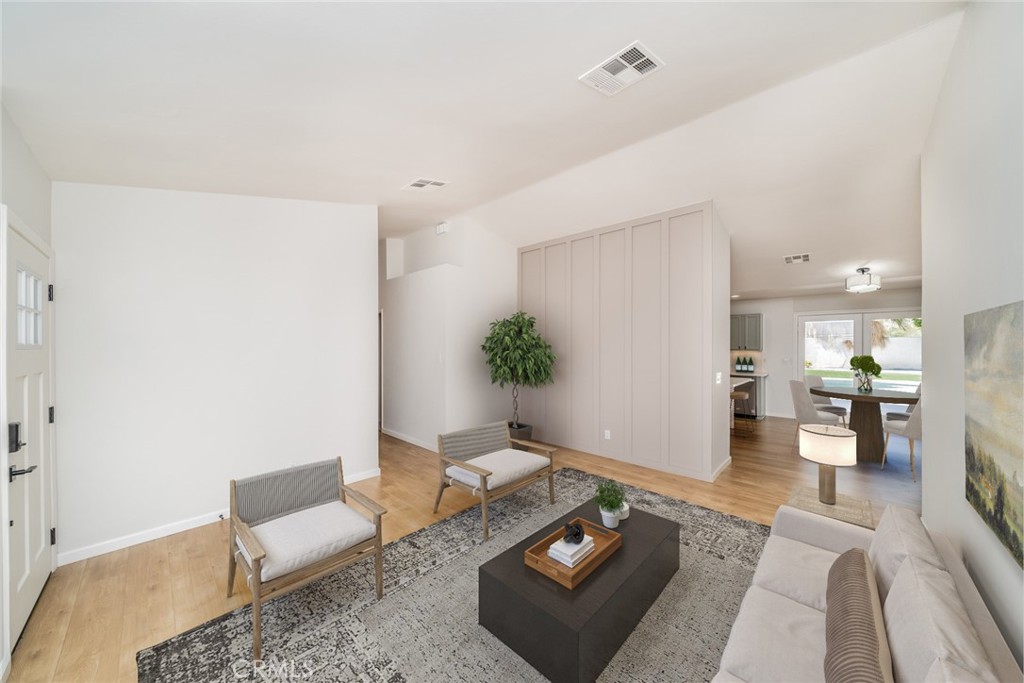 MLS #CV25100352 image #3