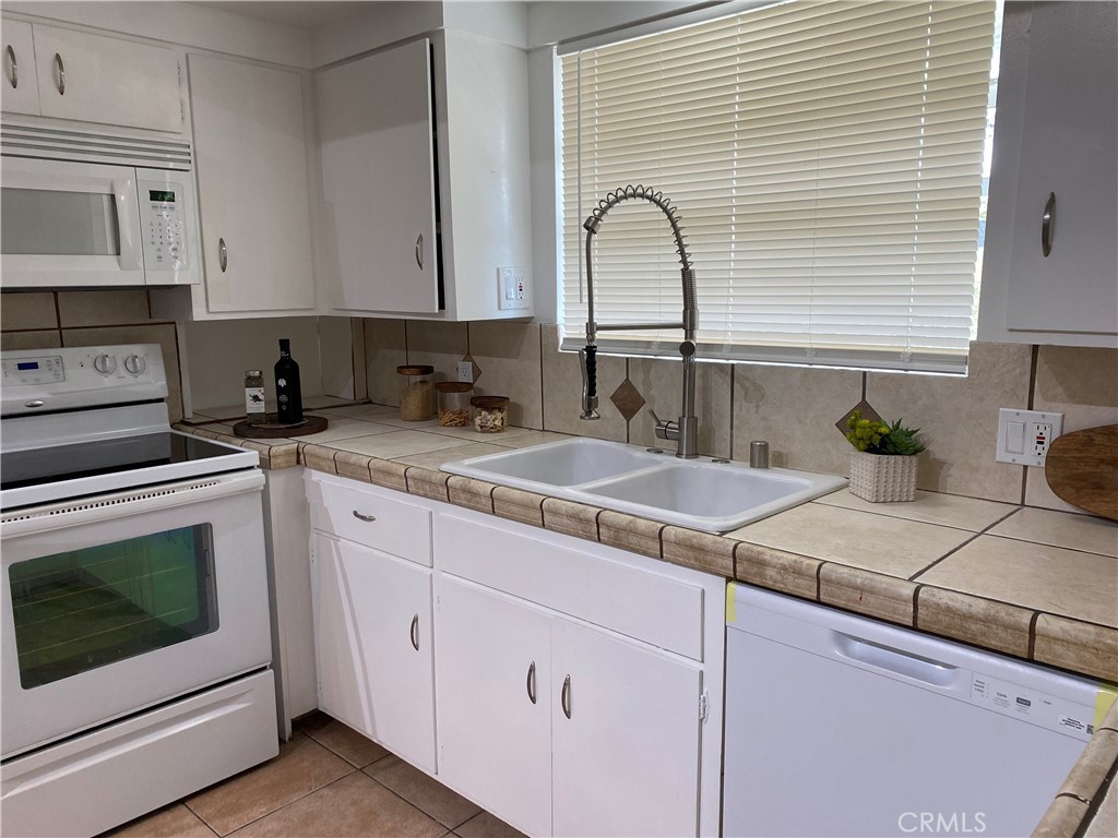 MLS #CV25123089 image #13