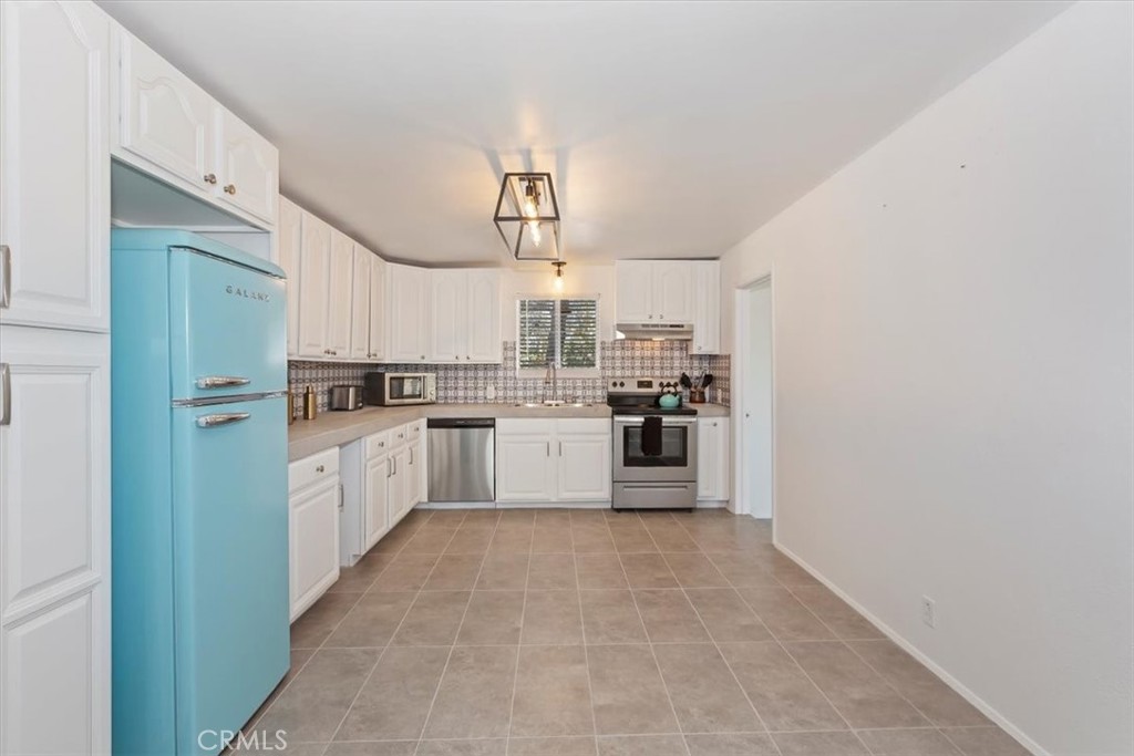 MLS #CV25136045 image #13