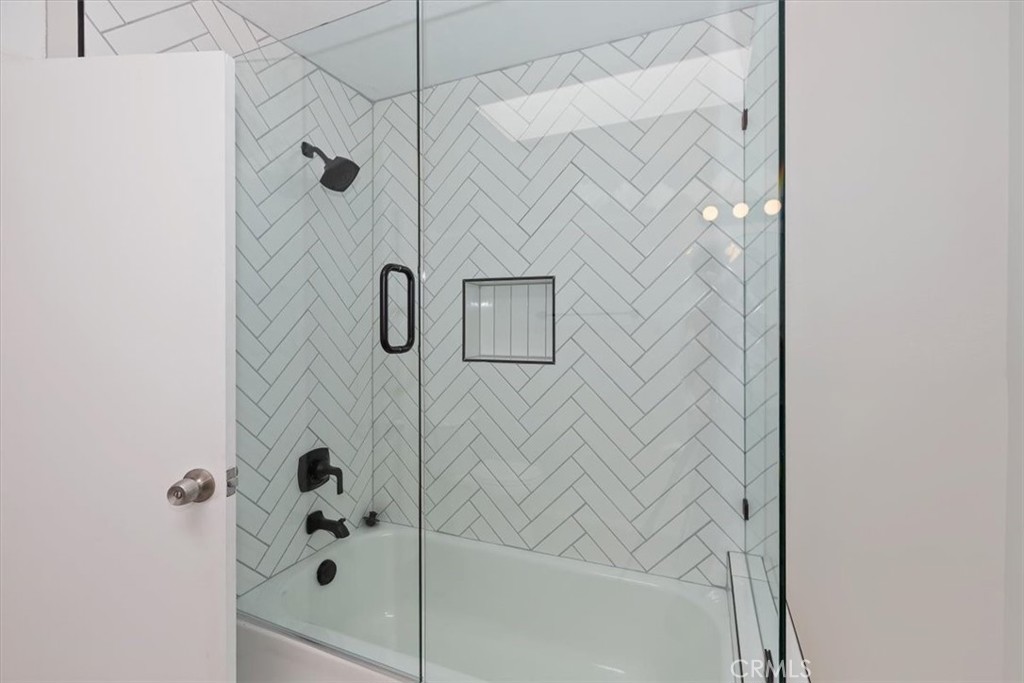 MLS #CV25136045 image #23