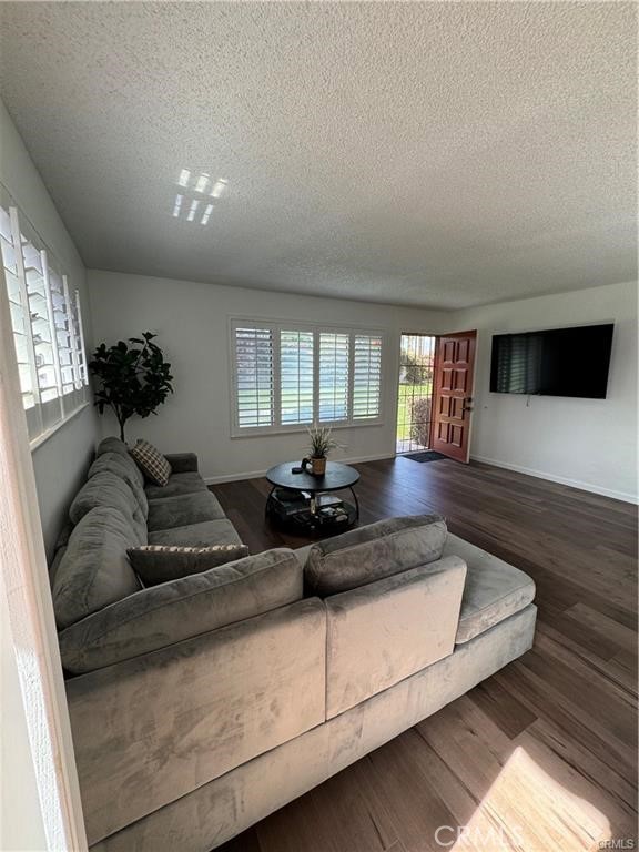 MLS #CV25147787 image #5