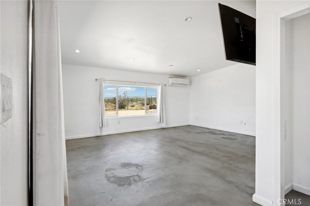 MLS #CV25149179 image #28