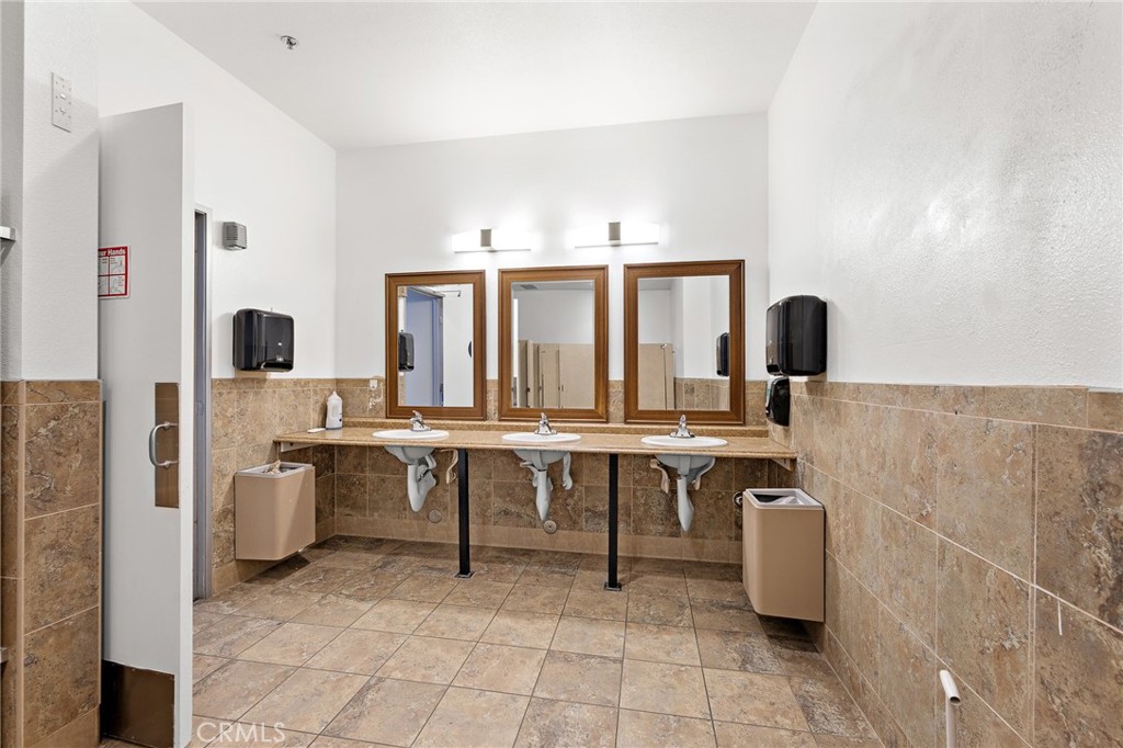 MLS #CV25171709 image #17