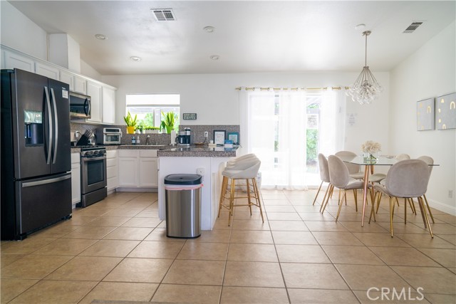 MLS #CV25197422 image #4