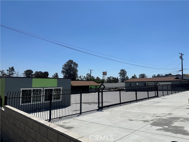 MLS #CV25216507 image #0