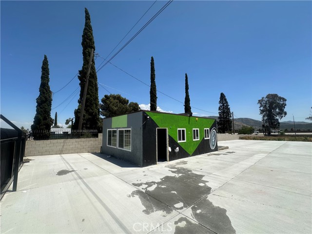 MLS #CV25216507 image #2