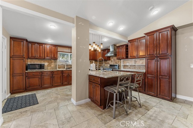 MLS #CV25218249 image #14