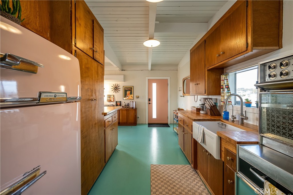 MLS #CV25222316 image #11