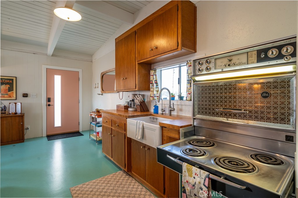 MLS #CV25222316 image #13