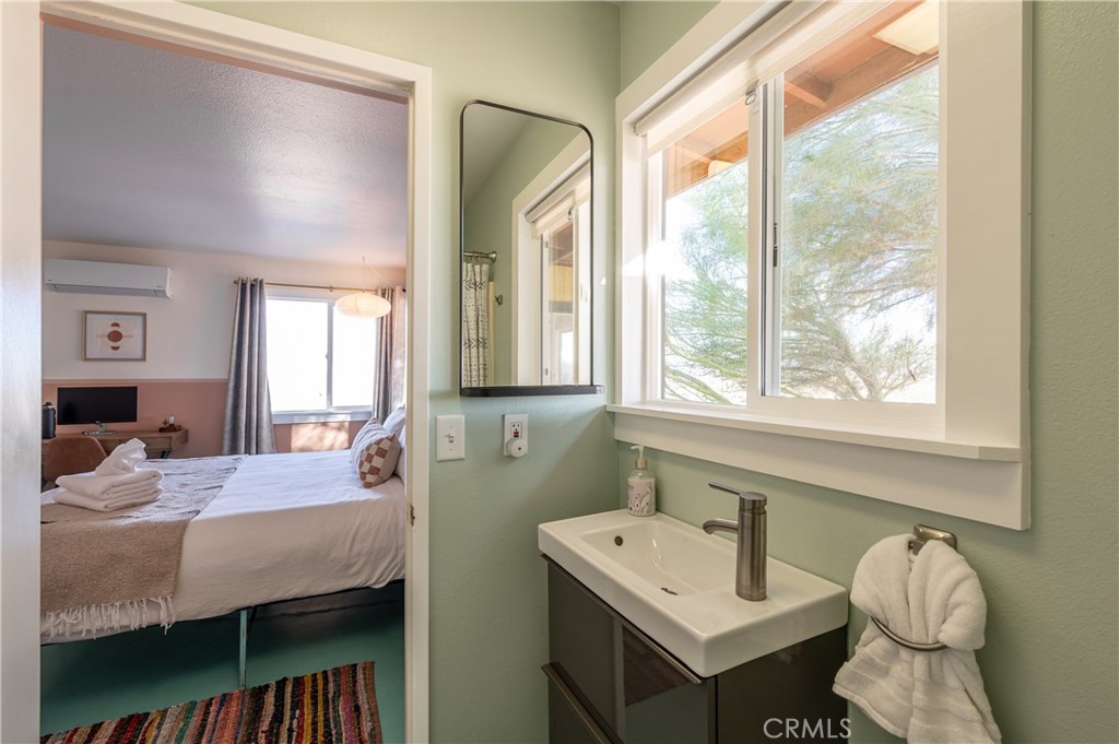 MLS #CV25222316 image #23