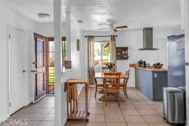 MLS #CV25227164 image #8