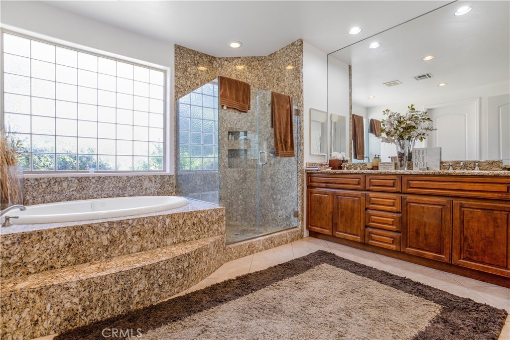 MLS #CV25232192 image #24