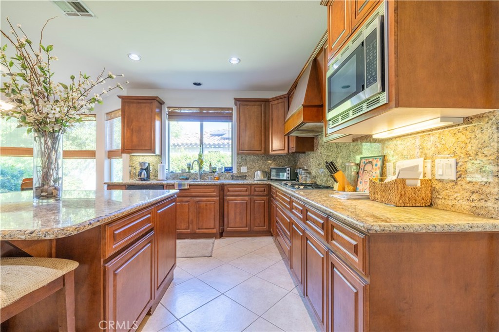 MLS #CV25232192 image #6