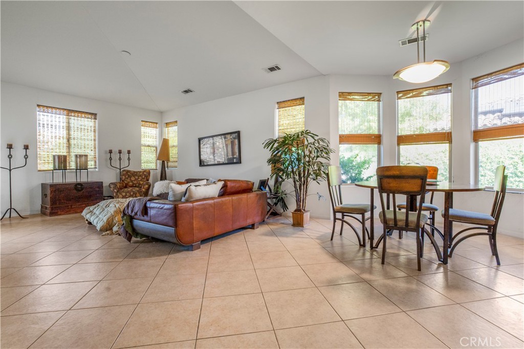 MLS #CV25232192 image #9