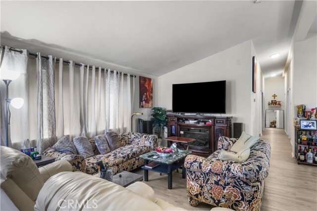 MLS #CV25241706 image #2