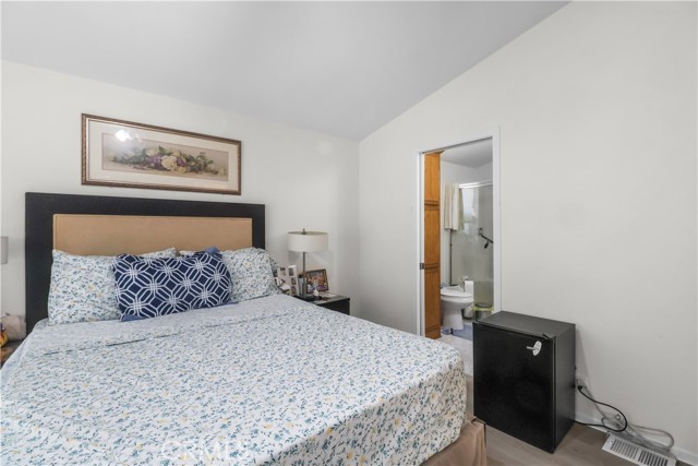 MLS #CV25241706 image #9