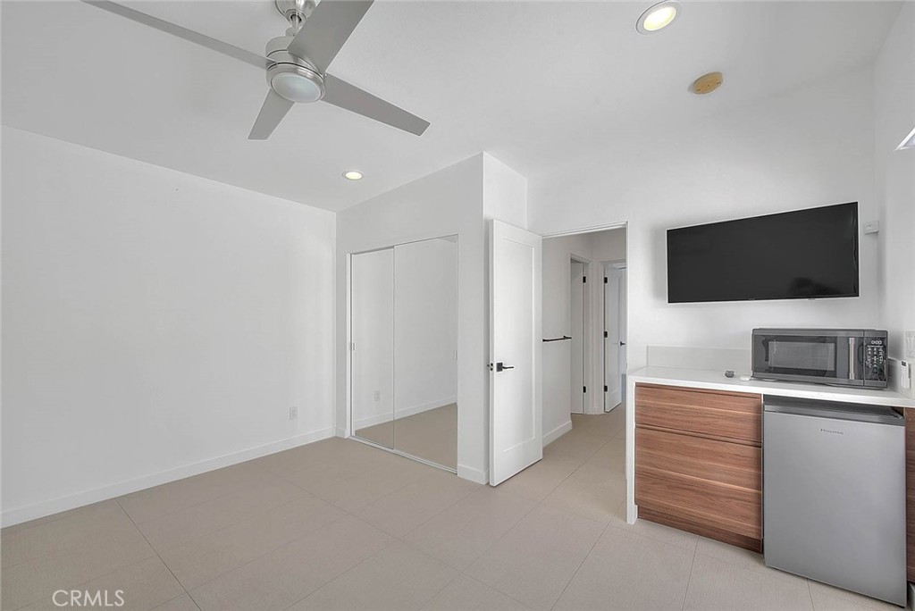 MLS #CV25244852 image #23