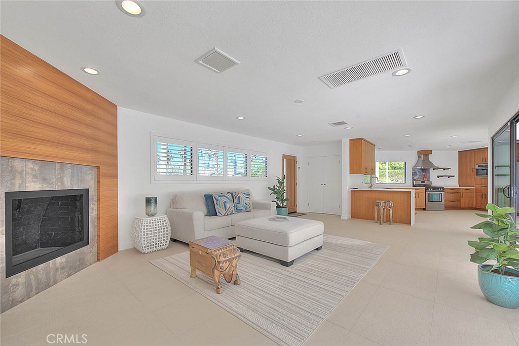 MLS #CV25244852 image #6