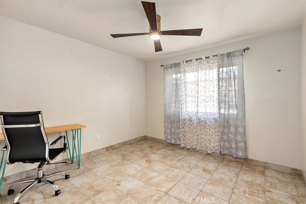 MLS #CV25245152 image #16