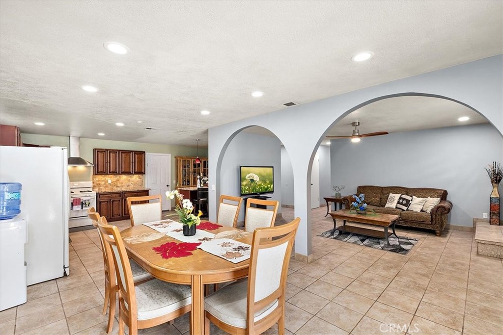 MLS #CV25245152 image #5