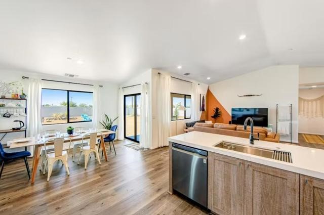 MLS #CV25245415 image #4