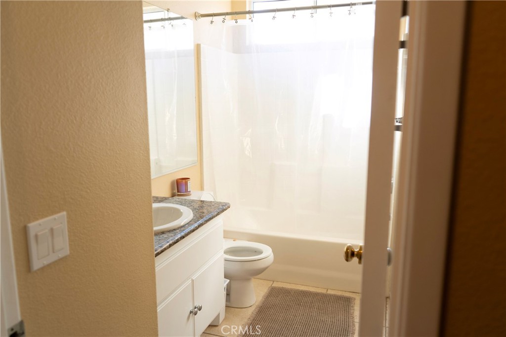 MLS #CV25247136 image #11