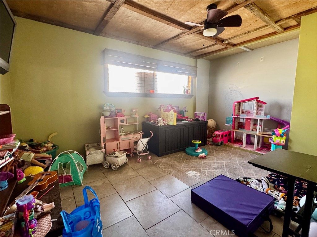 MLS #CV25248046 image #11