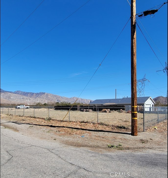 MLS #DW25002296 image #0