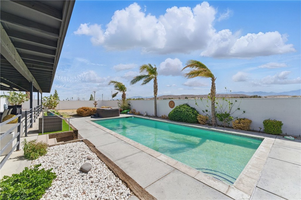 MLS #DW25074567 image #32