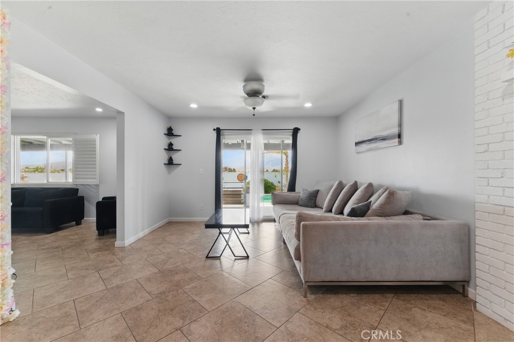 MLS #DW25074567 image #7