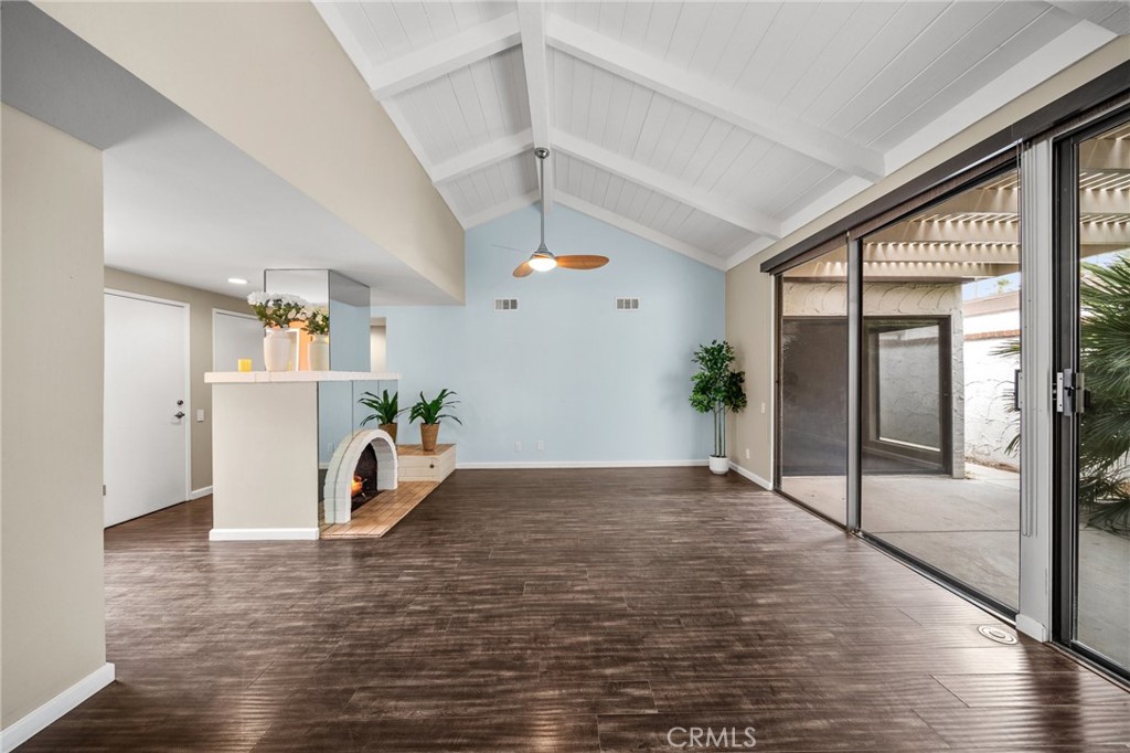 MLS #DW25096192 image #12