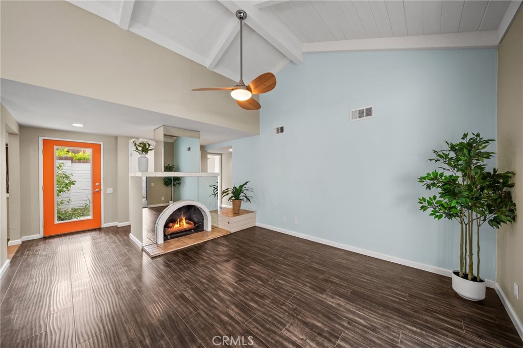 MLS #DW25096192 image #13