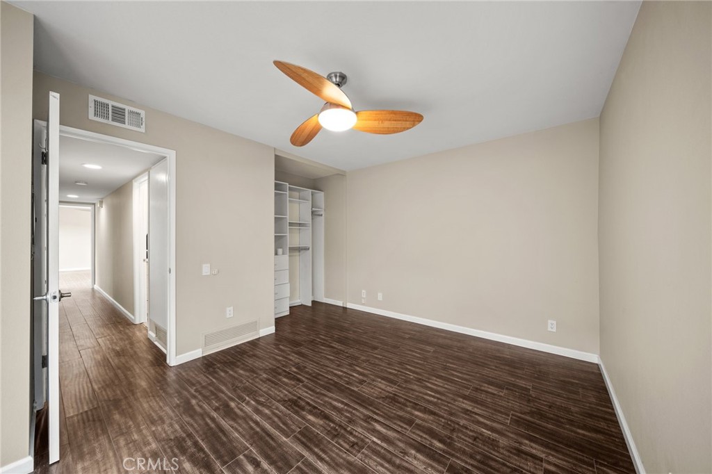 MLS #DW25096192 image #22