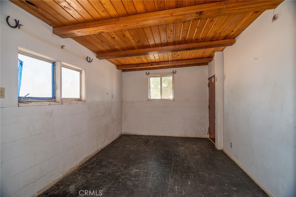 MLS #DW25130030 image #10