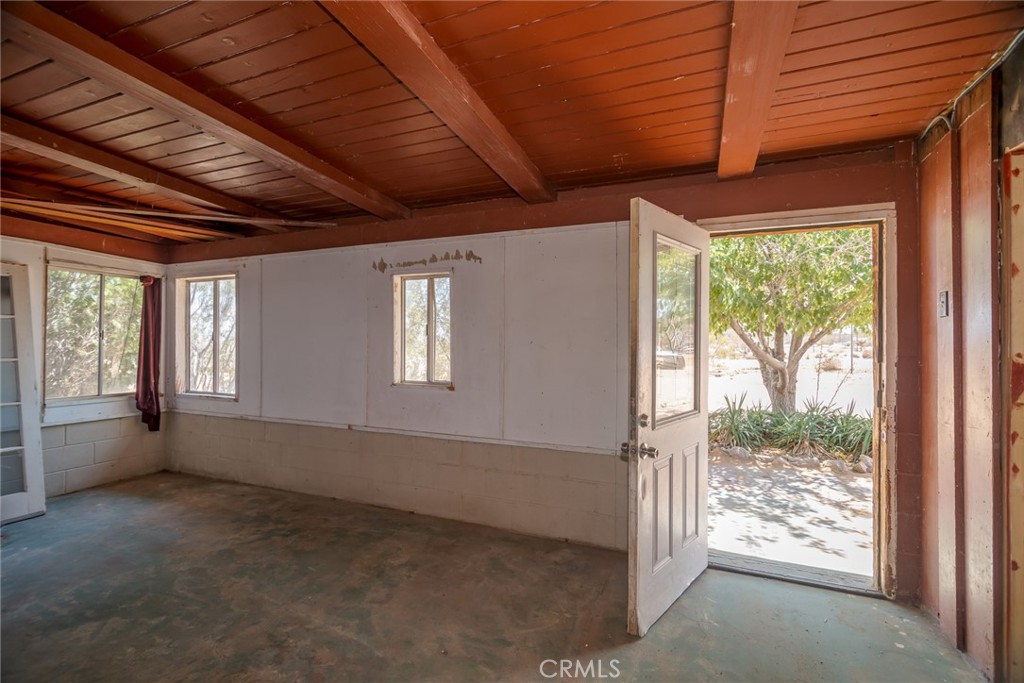 MLS #DW25130030 image #4