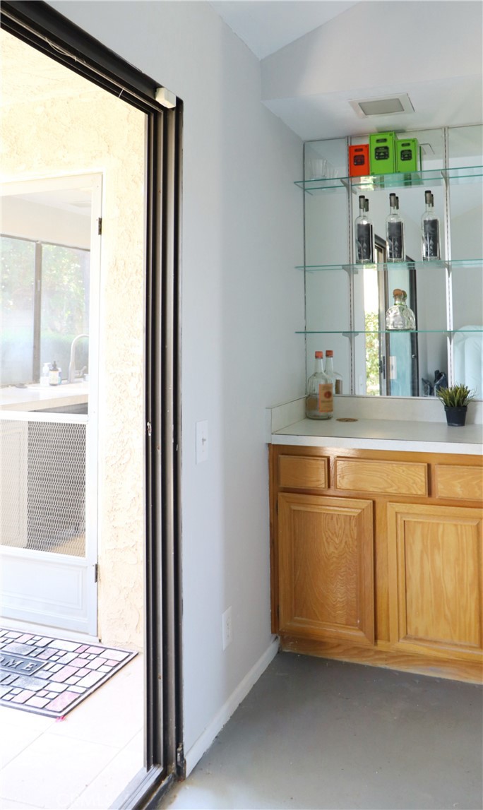 MLS #DW25132579 image #6