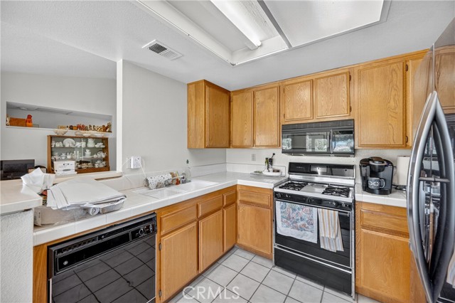 MLS #DW25195228 image #8