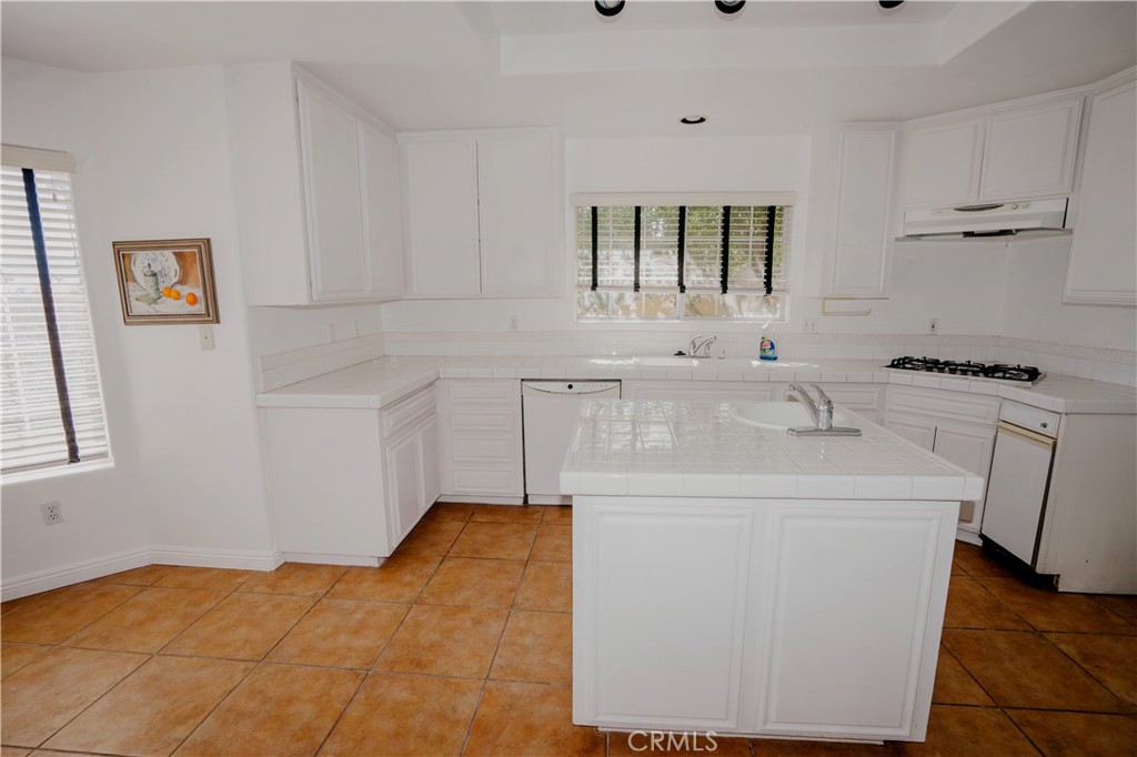 MLS #DW25242277 image #10